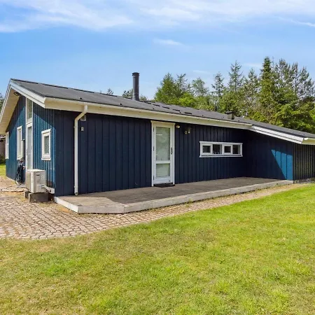 Aleia - 1-6km From The Sea In Ne Jutland By Interhome *